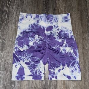 Purple & White Tie-Dye Scrunch Butt Athletic Shorts - Size XS